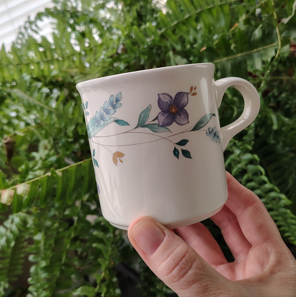 Pfaltzgraff April Coffee Mug